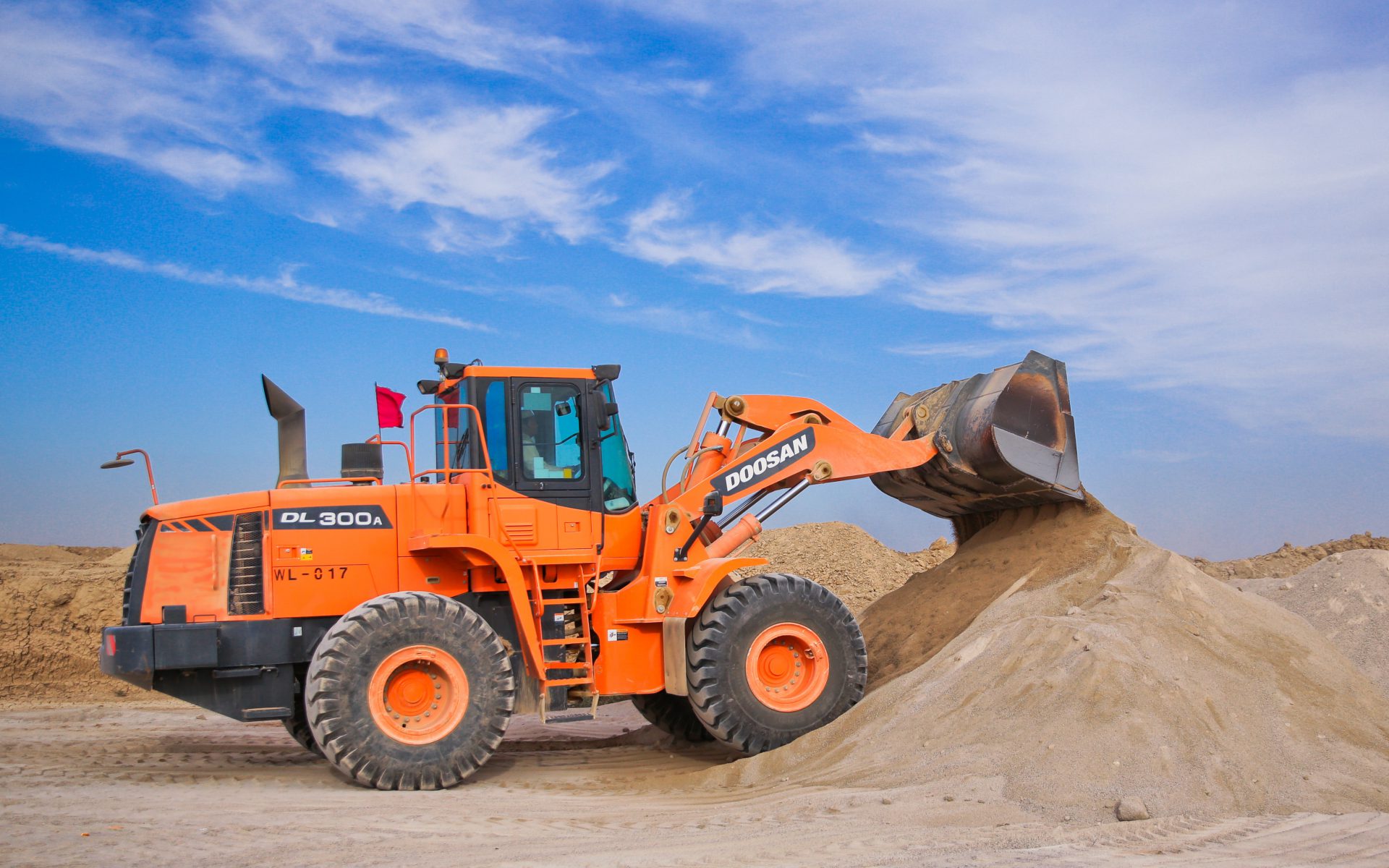action-blue-sky-bucket-1116035